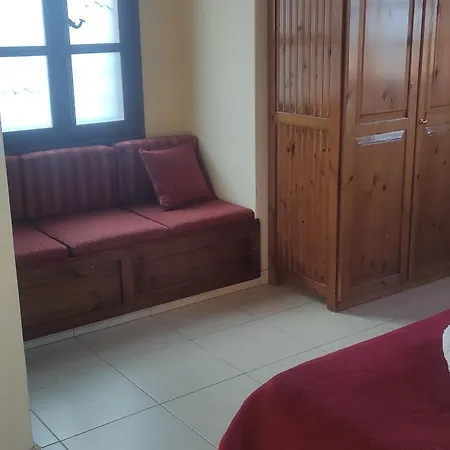 Aparthotel Πλειάδες 3*